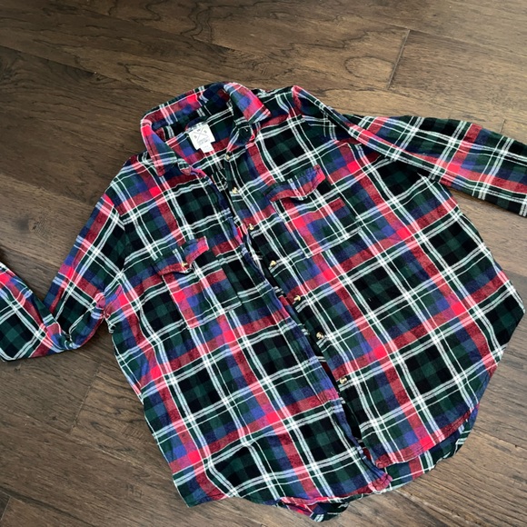 Plaid flannel - Picture 2 of 4